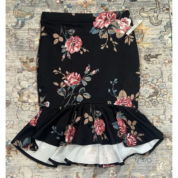 Sensational Collection Knee Length Pencil Skirt Size XL Floral Pattern NWT - Picture 1 of 7